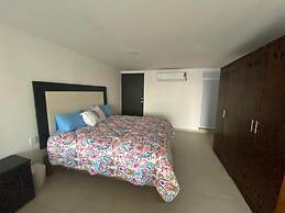 Club de Playa Dioses y Reinas