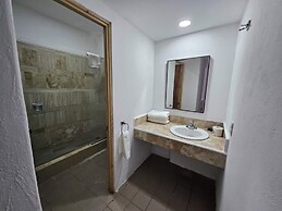 Hotel Plaza Huatulco Bungalows
