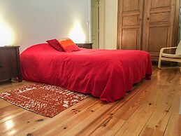 Castelo Terrace Apartments