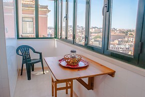 Castelo Terrace Apartments