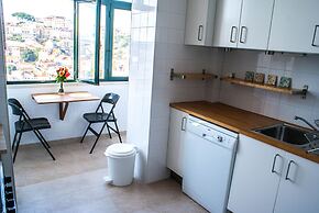 Castelo Terrace Apartments