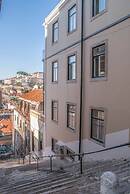 Castelo Terrace Apartments