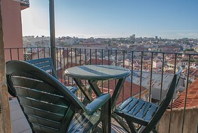 Castelo Terrace Apartments