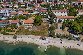 Mar deLuxe Apartments