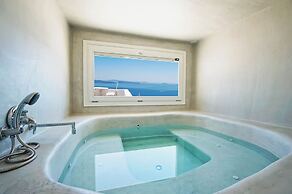 The Ivory Suite in Santorini