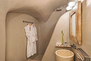 The Ivory Suite in Santorini