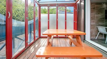 Kkoristar Pool and Spa Pension