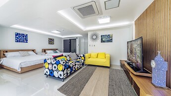 Miramonti Pool Villa Pension