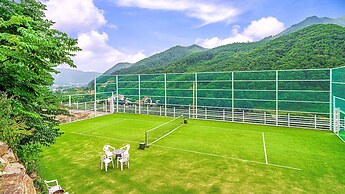 Miramonti Pool Villa Pension