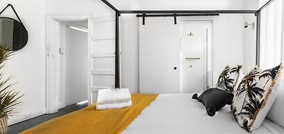 Beach Cottage in Bondi