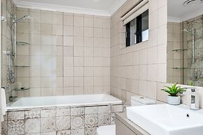 Your Luxury Escape - Byron at Clarkes