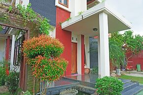 OYO 2860 The Castury Homestay Syariah
