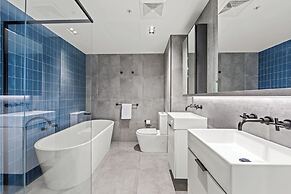 Fortitude Valley Apartments by CLLIX