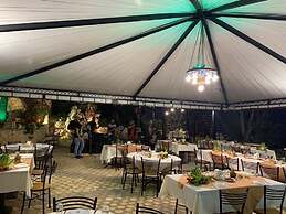 Theodos Lodge Hotel By Hansa