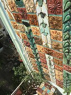 The Ceramic House