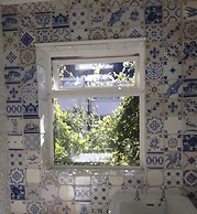 The Ceramic House