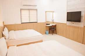 Yellow Mountain Homestay