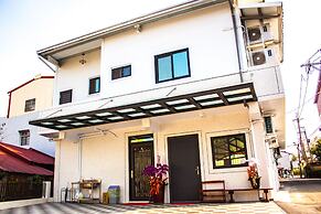 Yellow Mountain Homestay