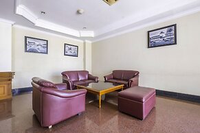 Super OYO Collection O 25 Hotel Baltika