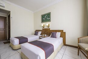 Super OYO Collection O 25 Hotel Baltika