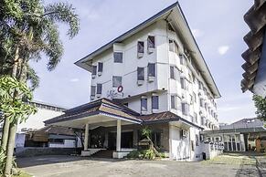 Super OYO Collection O 25 Hotel Baltika