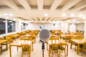 Hyundai Elliot Hotel and Resort