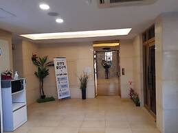 Hyundai Elliot Hotel and Resort