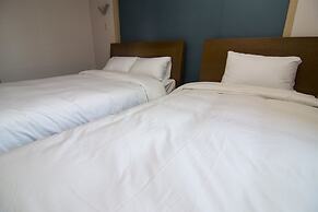 Hyundai Elliot Hotel and Resort