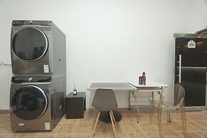 Persimmon Tourist Hotel