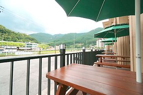 Persimmon Tourist Hotel