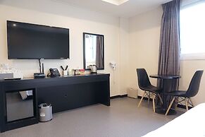 Persimmon Tourist Hotel