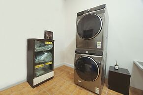 Persimmon Tourist Hotel