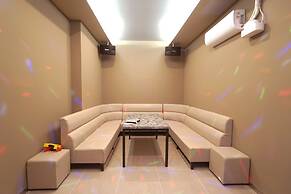 Persimmon Tourist Hotel