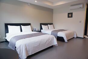 Persimmon Tourist Hotel