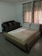 3-bed Apartment, Sleeps 6 With Wi-fi