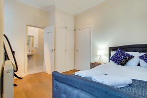 Modern 2 Bed & 2 Bath- Leicester Square