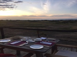 Kazinga Wilderness Safari Camp