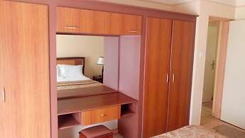 Lighthomez Pinnacle Suites