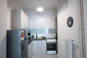 Zan Moreas A Simple & Minimal Apartment