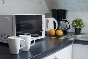 Zan Moreas A Simple & Minimal Apartment