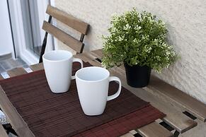 Pop art apartment at Koukaki