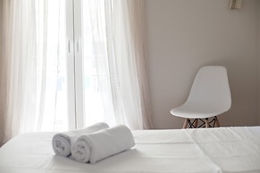 Pop art apartment at Koukaki