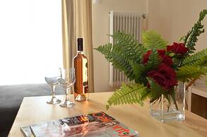 Exarchia a nice and cozy apartment