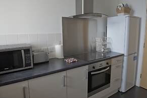 Toothbrush Apartments Waterfront - Adults Only