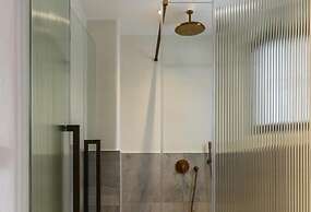Charisma Hotel and Wellness Suites