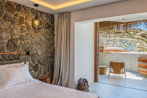 Charisma Hotel and Wellness Suites