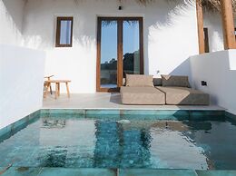 Charisma Hotel and Wellness Suites