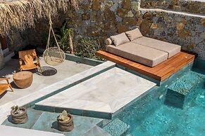 Charisma Hotel and Wellness Suites