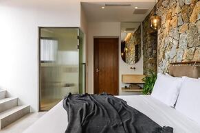 Charisma Hotel and Wellness Suites