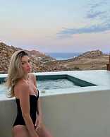 Charisma Hotel and Wellness Suites